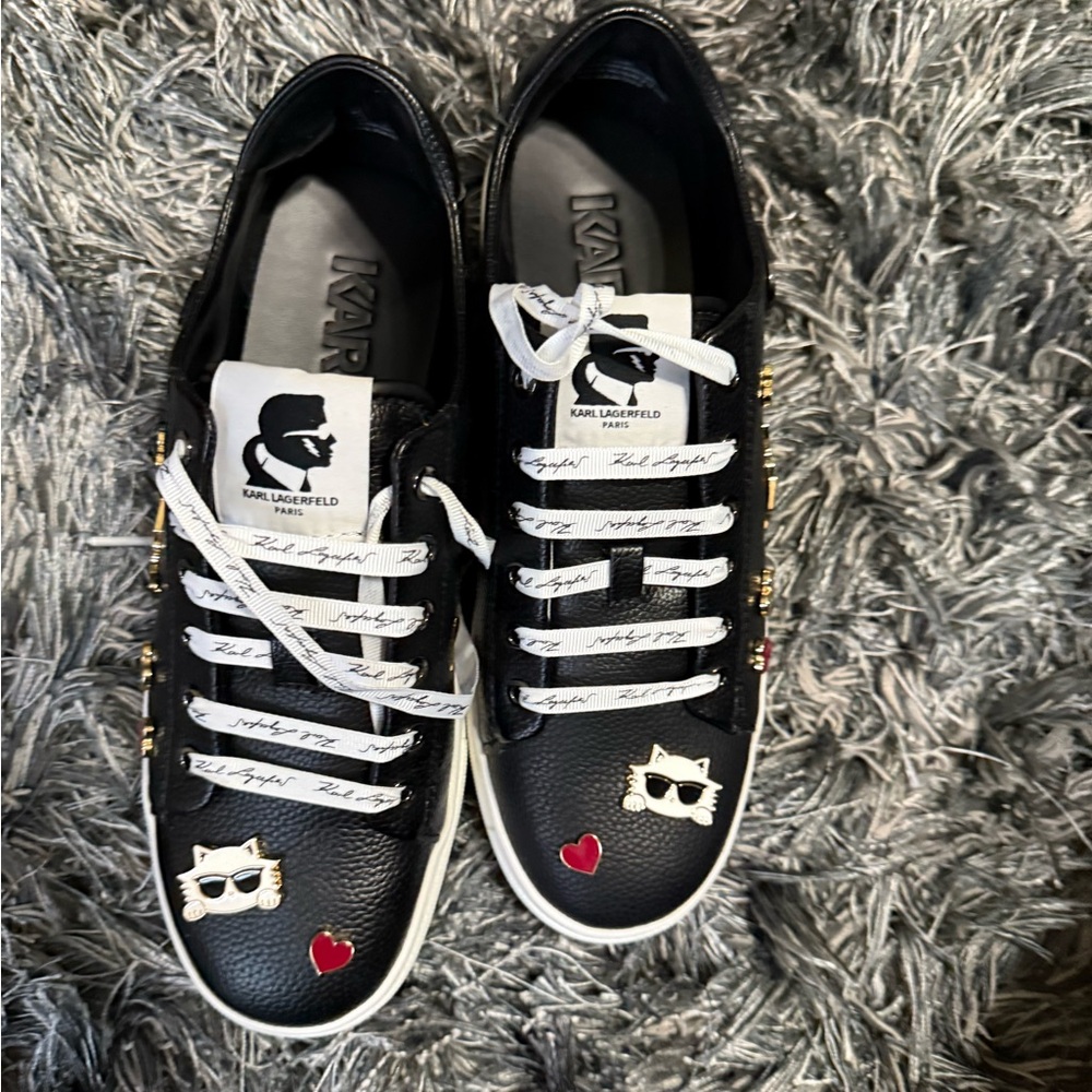 Karl Lagerfeld Black Leather Logo & Heart Lace-Up Sneakers